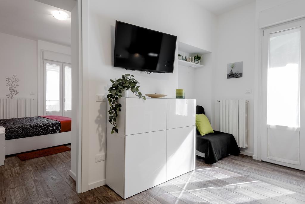 Stayeasy Filzi11 - 3 Bedrooms, 2 Baths - Central Station Milano Eksteriør billede